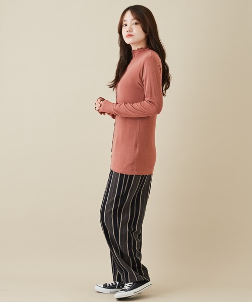 CUBE SUGAR（キューブシュガー）の「無地リブメロウハイネックインナー（Tシャツ/カットソー・レディース・グリーン/ヘザーチャコール/ピンク/ナチュラル・M）」の22枚目の写真