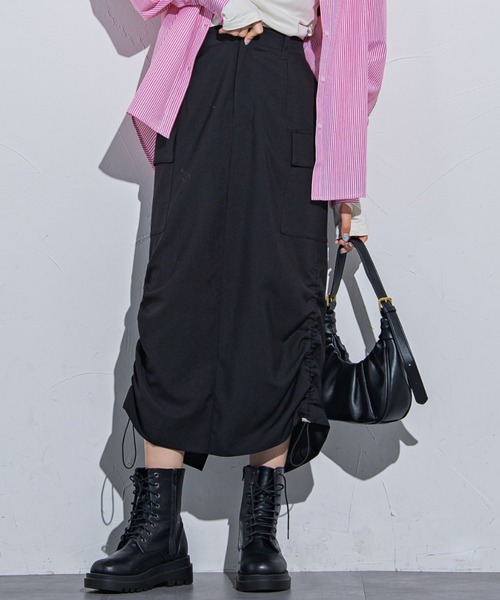 VICKY（ビッキー）の「【今季注目！】シャーリングカーゴストレッチスカート《洗濯機で洗える》（スカート・レディース・ホワイト/カーキ/ブラック・M）」の3枚目の写真