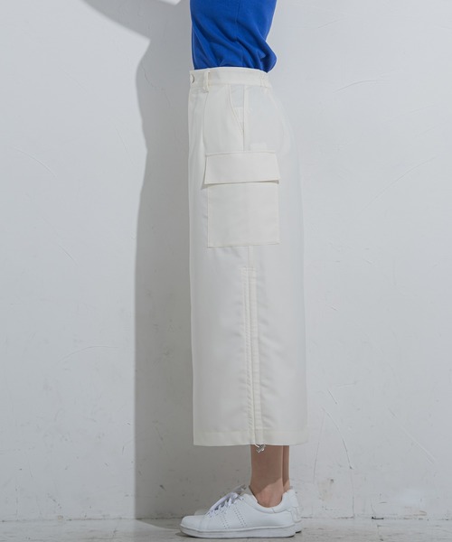 VICKY（ビッキー）の「【今季注目！】シャーリングカーゴストレッチスカート《洗濯機で洗える》（スカート・レディース・ホワイト/カーキ/ブラック・M）」の18枚目の写真