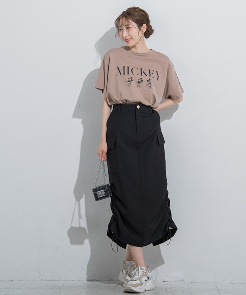 VICKY（ビッキー）の「【今季注目！】シャーリングカーゴストレッチスカート《洗濯機で洗える》（スカート・レディース・ホワイト/カーキ/ブラック・M）」の4枚目の写真