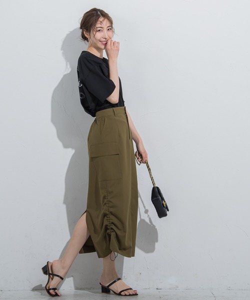 VICKY（ビッキー）の「【今季注目！】シャーリングカーゴストレッチスカート《洗濯機で洗える》（スカート・レディース・ホワイト/カーキ/ブラック・M）」の9枚目の写真