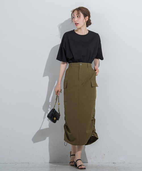 VICKY（ビッキー）の「【今季注目！】シャーリングカーゴストレッチスカート《洗濯機で洗える》（スカート・レディース・ホワイト/カーキ/ブラック・M）」の13枚目の写真