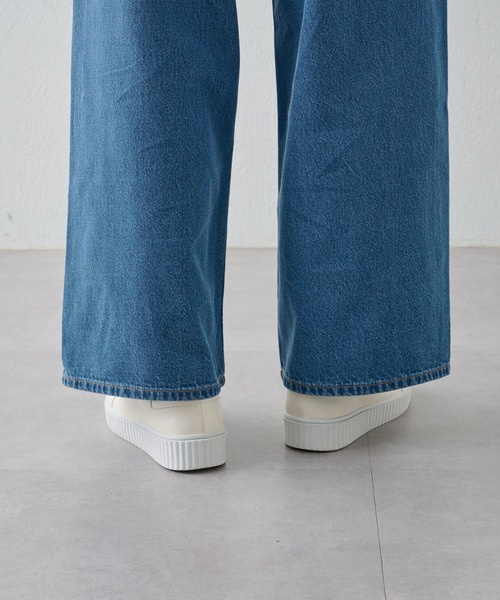 COLONY 2139（コロニートゥーワンスリーナイン）の「フェイクレザー厚底スニーカー（スニーカー・メンズ・ブラック/ホワイト・LARGE/MEDIUM）」の6枚目の写真