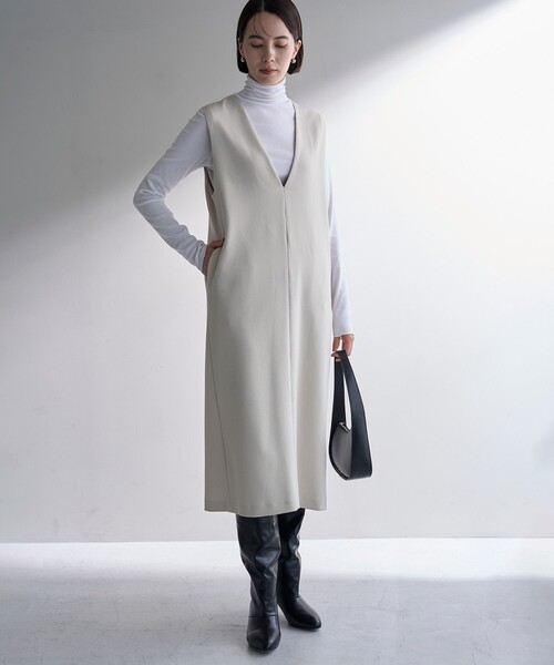 新品タグ付✨希少 完売品 ユニクロ &ルメール コラボ カシミヤ ケープ コート 大人のユニクロ】欧米限定アイテムが日本に逆輸入。「SPECIAL