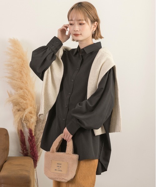 ad thie(アドティエ)の「オーバーサイズ ピーチスキンシャツ(シャツ/ブラウス・レディース・ナチュラル/ピンク/ブルー/ブラック/ダークブラウン/カーキ・MEDIUM/LARGE)」の7枚目の写真