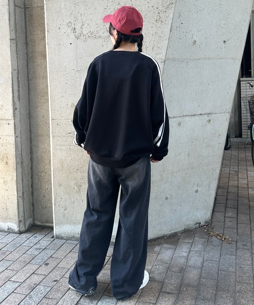 kutir（クティール）の「裏起毛ラインスウェットプルオーバー（スウェット・レディース・ブラック/オートミール/ネイビー・FREE）」の12枚目の写真