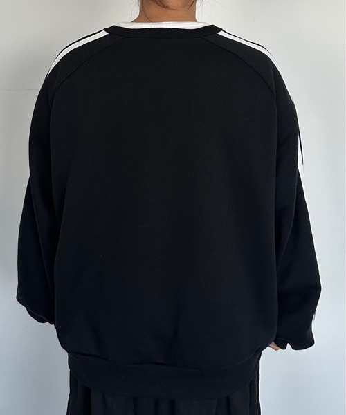 kutir（クティール）の「裏起毛ラインスウェットプルオーバー（スウェット・レディース・ブラック/オートミール/ネイビー・FREE）」の22枚目の写真