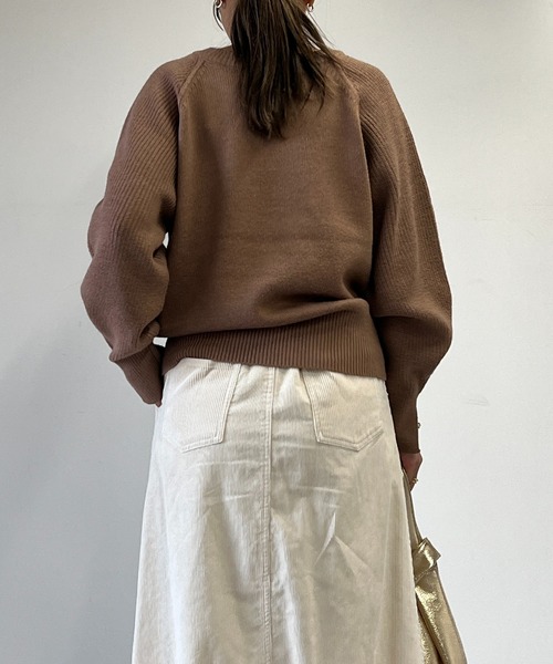 un dix cors（アンディコール）の「袖畦クルーネックニット（ニット/セーター・レディース・モカ/アイボリー/レッド・FREE）」の11枚目の写真