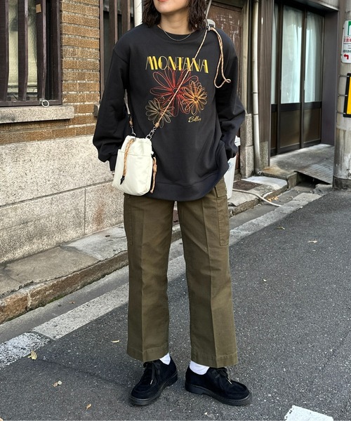 CPCM（シーピーシーエム）の「センハナ刺繍裏毛プルオーバー（スウェット・レディース・ネイビー/オフホワイト/チャコールグレー/グレー・FREE）」の10枚目の写真