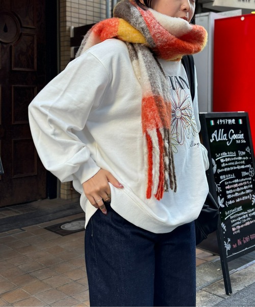 CPCM（シーピーシーエム）の「センハナ刺繍裏毛プルオーバー（スウェット・レディース・ネイビー/オフホワイト/チャコールグレー/グレー・FREE）」の21枚目の写真