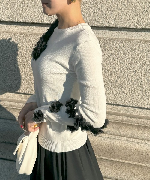 JENNE（ジェンヌ）の「フラワーモチーフニット（ニット/セーター