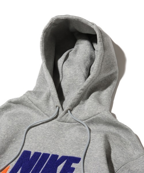 NIKE(ナイキ)の「NIKE Men's Pullover Hoodie / ナイキ メンズ・プルオーバー・フーディ 【SP】(パーカー・メンズ・ブラック/グレー/グリーン・M/L/XL/S/XXL)」の8枚目の写真