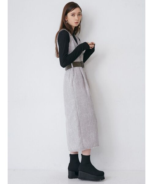 MURUA（ムルーア）の「シアータートルネックカットソー（Tシャツ/カットソー・レディース・ブラック/ホワイト/ブルー/ライトイエロー・FREE）」の17枚目の写真