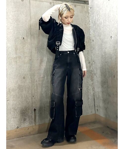 MURUA（ムルーア）の「シアータートルネックカットソー（Tシャツ/カットソー・レディース・ブラック/ホワイト/ブルー/ライトイエロー・FREE）」の21枚目の写真