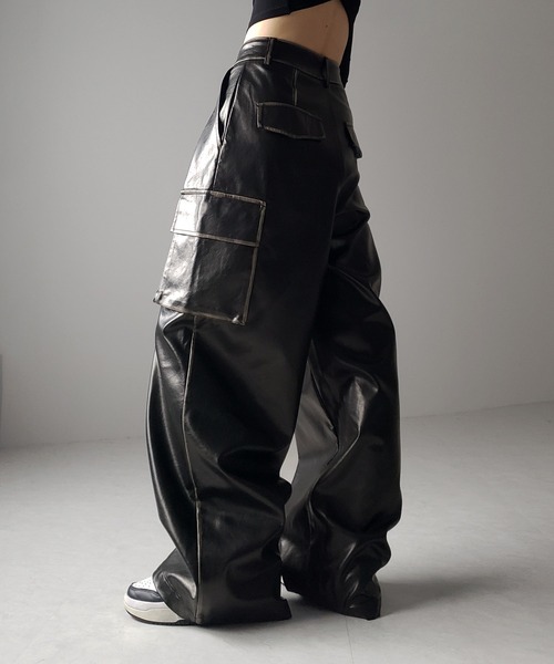 GOSTAR DE FUGAレザー カーゴハーフパンツ 黒　アーカイブ　Y2K レザーカーゴショーツ / Leather Cargo Shorts（カーゴパンツ）｜PRANK