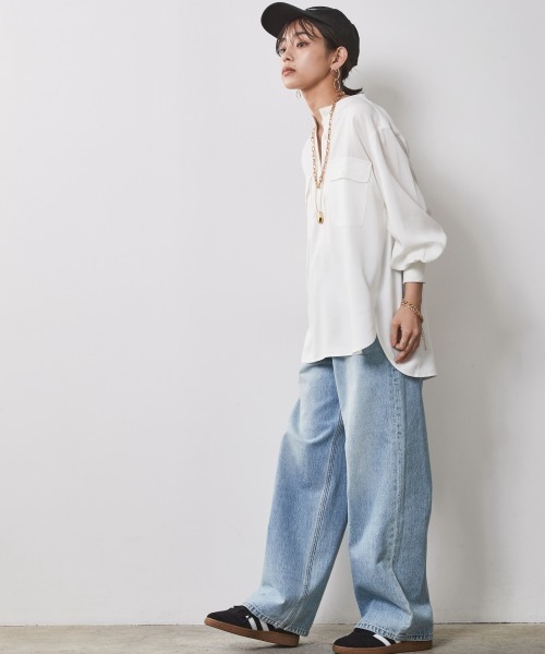 CHIC STYLE（シックスタイル）の「衿リブブラウス ＜大きいサイズ有＞シックスタイル（シャツ/ブラウス・レディース・オフホワイト/ネイビー/ライトベージュ/ブラック・LL/4L/3L/L/5L/M）」の18枚目の写真