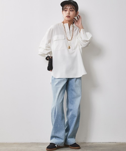 CHIC STYLE（シックスタイル）の「衿リブブラウス ＜大きいサイズ有＞シックスタイル（シャツ/ブラウス・レディース・オフホワイト/ネイビー/ライトベージュ/ブラック・LL/4L/3L/L/5L/M）」の6枚目の写真