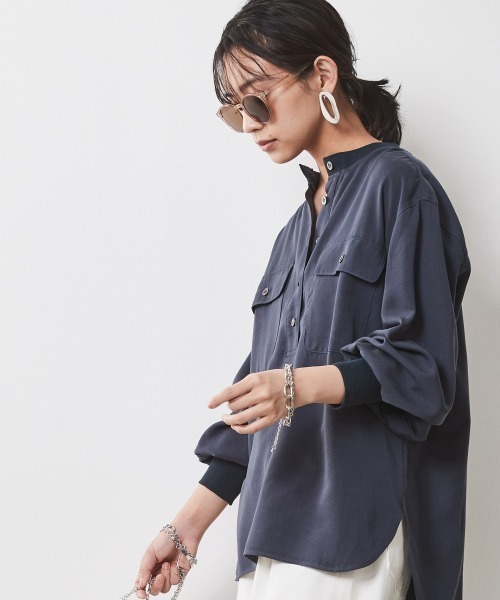 CHIC STYLE（シックスタイル）の「衿リブブラウス ＜大きいサイズ有＞シックスタイル（シャツ/ブラウス・レディース・オフホワイト/ネイビー/ライトベージュ/ブラック・LL/4L/3L/L/5L/M）」の17枚目の写真