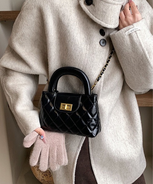 LA VORAGINE(ラ ヴォラジネ)の「2wayチェーンショルダーハンドバッグ(ショルダーバッグ・レディース・ブラック/ブラウン/ダークブラウン/レッド・FREE)」の5枚目の写真