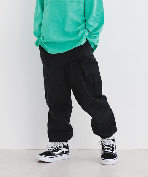 BAYFLOW(ベイフロー)の「ナイロンカーゴパンツ(KIDS)(カーゴパンツ・キッズ・ブラック/カーキ・110cm/120cm/130cm/140cm/150cm)」の1枚目の写真