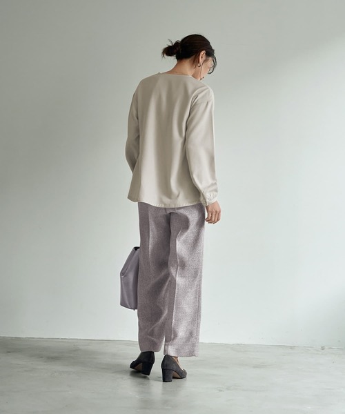 STYLE DELI(スタイルデリ)の「ハートVネックブラウス(シャツ/ブラウス・レディース・グレー系その他/ブラウン/ライトブラック・FREE)」の17枚目の写真