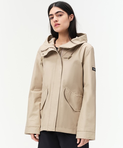AIGLE(エーグル)の「透湿防水 フィッシュテールフーデッドジャケット / マウンテンパーカー(マウンテンパーカー・レディース・レッド系その他/ホワイト/モスグリーン/ネイビー/ライトブラウン/レッド/ベージュ/ブラウン・36/34/38/40/35)」の16枚目の写真