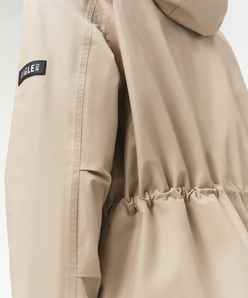 AIGLE(エーグル)の「透湿防水 フィッシュテールフーデッドジャケット / マウンテンパーカー(マウンテンパーカー・レディース・レッド系その他/ホワイト/モスグリーン/ネイビー/ライトブラウン/レッド/ベージュ/ブラウン・36/34/38/40/35)」の19枚目の写真