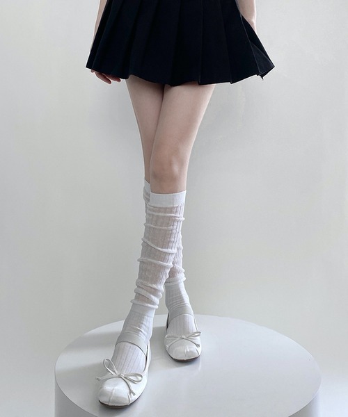 HALEY PESCA（ヘーリーペスカ）の「HALEY PESCA/シースルー　ルーズハイソックス（ソックス/靴下・レディース・ダークグレー/グレー/ブラック/ホワイト/ピンク・FREE）」の6枚目の写真