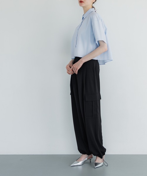 coca(coca)(コカ)の「【WEB限定セール】クロップド半袖シャツ(シャツ/ブラウス・レディース・ライトブルー/ホワイト・M/L)」の11枚目の写真