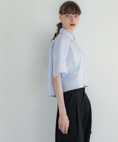 coca(coca)(コカ)の「【WEB限定セール】クロップド半袖シャツ(シャツ/ブラウス・レディース・ライトブルー/ホワイト・M/L)」の9枚目の写真