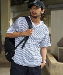 ランダムボーダー 半袖VネックTシャツ