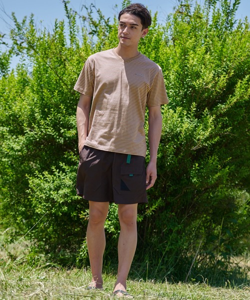 Eddie Bauer(エディーバウアー)の「ランダムボーダー 半袖VネックTシャツ(Tシャツ/カットソー・メンズ・ブラック/ホワイト/ダークベージュ/グレイッシュブルー・S/M/L/XL/XXL)」の18枚目の写真