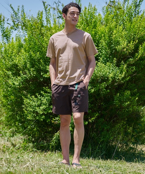 Eddie Bauer(エディーバウアー)の「ランダムボーダー 半袖VネックTシャツ(Tシャツ/カットソー・メンズ・ブラック/ホワイト/ダークベージュ/グレイッシュブルー・S/M/L/XL/XXL)」の19枚目の写真