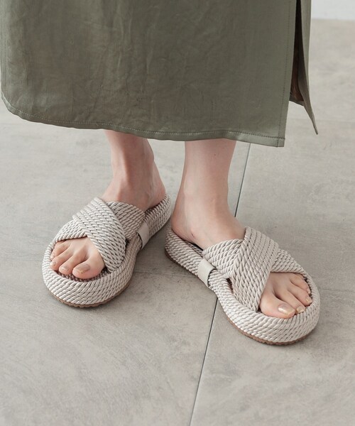 GALLEST（ギャレスト）の「◆【VINILO】フラットサンダル（サンダル・レディース・ブラウン/ライトベージュ/グレー・45/35）」の14枚目の写真