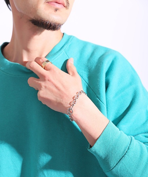 定価70,180円税込　DELUXE  LOVE&HATE ブレスレット DELUXE（デラックス）の「LOVE&HATE（ブレスレット）」 - WEAR