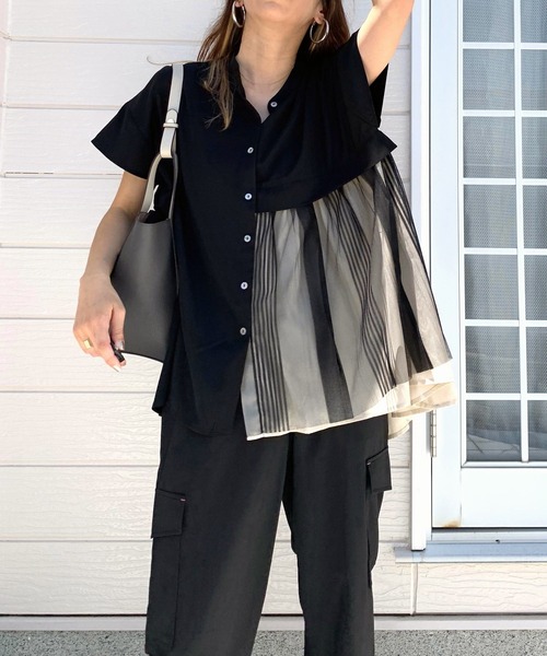 Q(キュー)の「チュール切替ブラウス(シャツ/ブラウス・レディース・ブラック/ホワイト/ホワイト系その他/チャコールグレー・MEDIUM)」の4枚目の写真