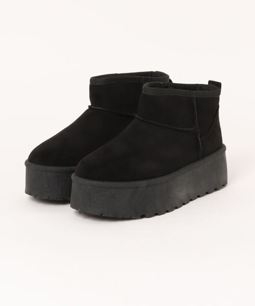 Shoes in Closet(シューズインクローゼット)の「【新色追加】軽量厚底 プラットフォーム プレーン ショート丈 ムートンブーツ 6813(ブーツ・レディース・ブラウン系その他/ブラック/ピンク/ライトベージュ・M/S/LL/L)」の9枚目の写真