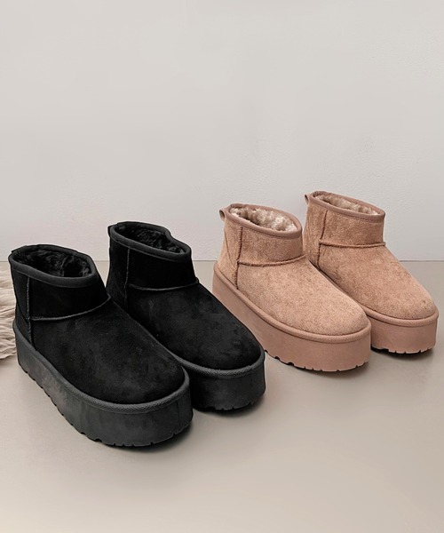 Shoes in Closet(シューズインクローゼット)の「【新色追加】軽量厚底 プラットフォーム プレーン ショート丈 ムートンブーツ 6813(ブーツ・レディース・ブラウン系その他/ブラック/ピンク/ライトベージュ・M/S/LL/L)」の12枚目の写真