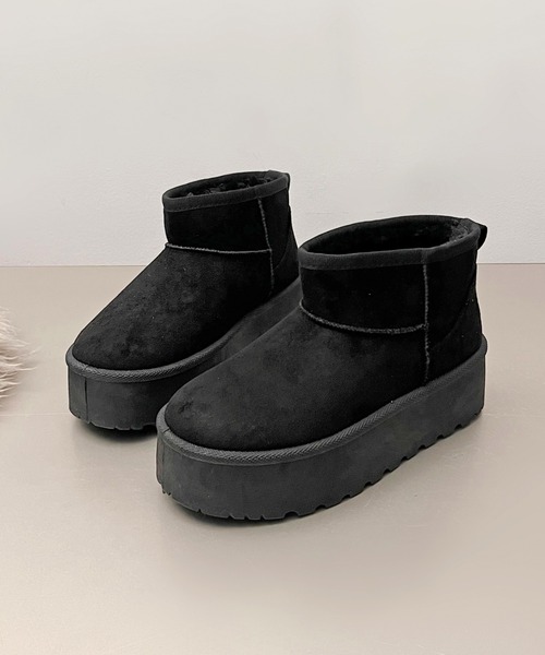 Shoes in Closet(シューズインクローゼット)の「【新色追加】軽量厚底 プラットフォーム プレーン ショート丈 ムートンブーツ 6813(ブーツ・レディース・ブラウン系その他/ブラック/ピンク/ライトベージュ・M/S/LL/L)」の14枚目の写真