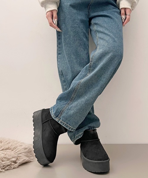 Shoes in Closet(シューズインクローゼット)の「【新色追加】軽量厚底 プラットフォーム プレーン ショート丈 ムートンブーツ 6813(ブーツ・レディース・ブラウン系その他/ブラック/ピンク/ライトベージュ・M/S/LL/L)」の16枚目の写真
