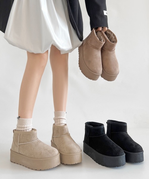 Shoes in Closet(シューズインクローゼット)の「【新色追加】軽量厚底 プラットフォーム プレーン ショート丈 ムートンブーツ 6813(ブーツ・レディース・ブラウン系その他/ブラック/ピンク/ライトベージュ・M/S/LL/L)」の22枚目の写真