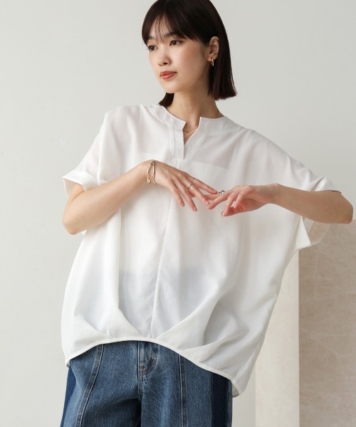 Bou Jeloud（ブージュルード）の「麻ライクキーネックブラウス（シャツ/ブラウス・レディース・イエロー/ネイビー/グリーン/ホワイト・FREE）」の5枚目の写真