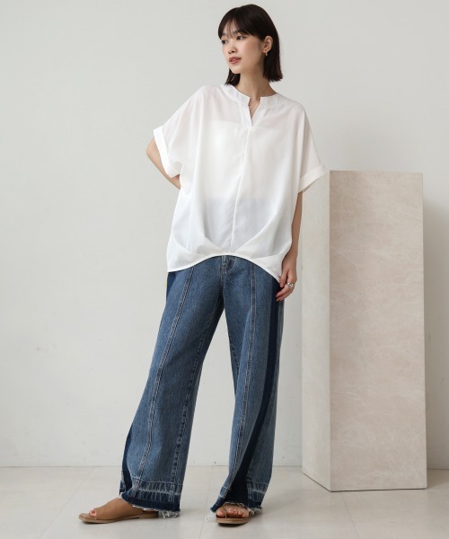 Bou Jeloud（ブージュルード）の「麻ライクキーネックブラウス（シャツ/ブラウス・レディース・イエロー/ネイビー/グリーン/ホワイト・FREE）」の6枚目の写真