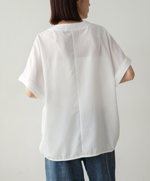 Bou Jeloud（ブージュルード）の「麻ライクキーネックブラウス（シャツ/ブラウス・レディース・イエロー/ネイビー/グリーン/ホワイト・FREE）」の12枚目の写真