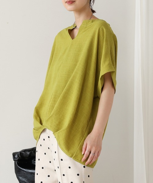 Bou Jeloud（ブージュルード）の「麻ライクキーネックブラウス（シャツ/ブラウス・レディース・イエロー/ネイビー/グリーン/ホワイト・FREE）」の16枚目の写真