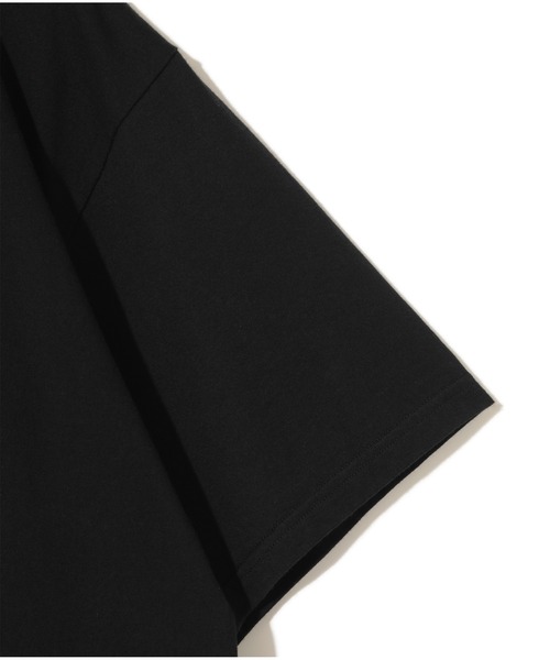 UNDERCOVER（アンダーカバー）の「UC1D9809-1（Tシャツ/カットソー・メンズ・ブラック/ホワイト/ボルドー・1/2/3/4/5）」の5枚目の写真