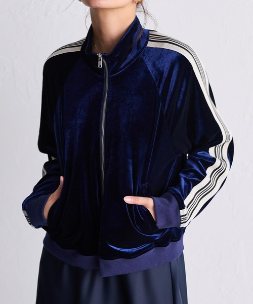 RANAN(ラナン)の「ベロアトラックブルゾン(ブルゾン・レディース・ベージュ/ネイビー・M/L/LL)」の13枚目の写真