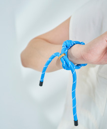 macaroni edge（マカロニエッジ）の「〈macaroni edge/マカロニエッジ〉推し色 ブレスレット パラコードチャーム（チャーム）」