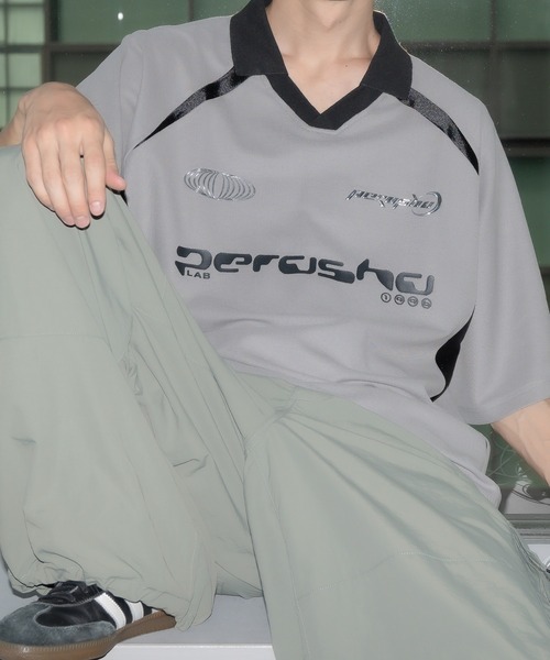 襟付き立体シルバープリントゲームシャツ（Tシャツ/カットソー）｜Perushu（ペルーシュ）