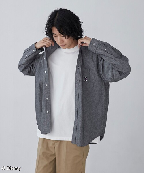 Disney（ディズニー）の「coen限定／Disney（ディズニー）ダンガリーシャツ（シャツ/ブラウス・メンズ・ブラック/ネイビー・XL/M/L）」の5枚目の写真